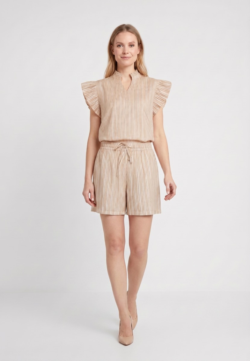Tiffany Clothing Iris Shorts, Beige/camel Stripe