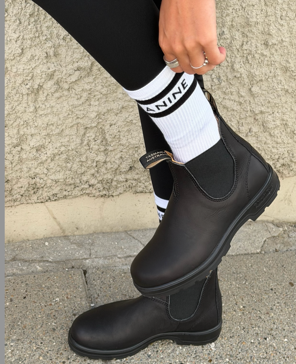Anine Bing Sully Sporty Socks, White And Black Stripe